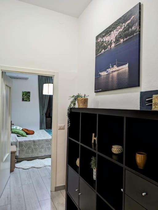Bright Flat Just 10 Minutes From The City Centre Como Dış mekan fotoğraf