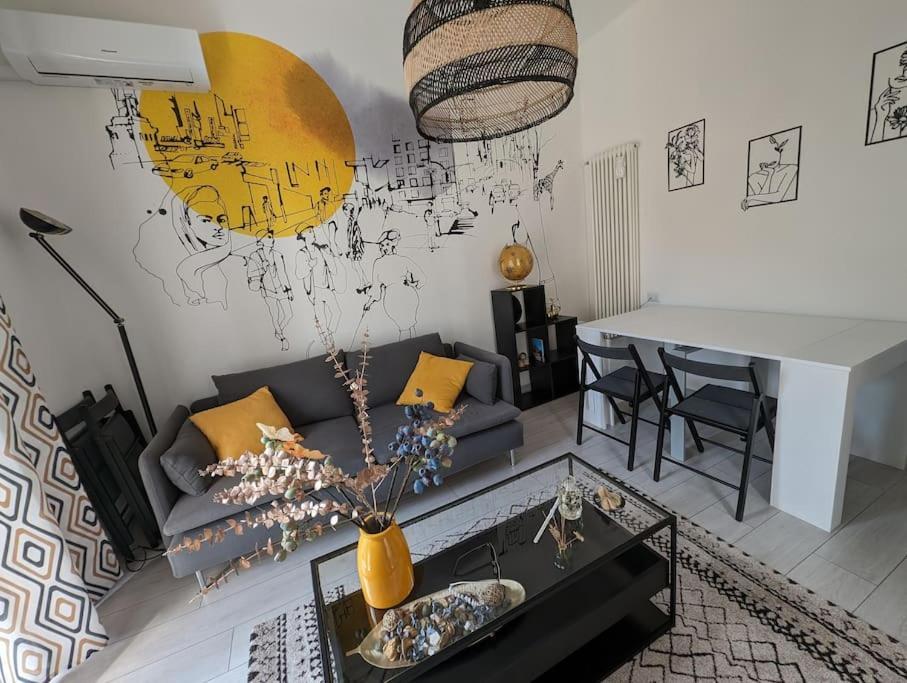 Bright Flat Just 10 Minutes From The City Centre Como Dış mekan fotoğraf